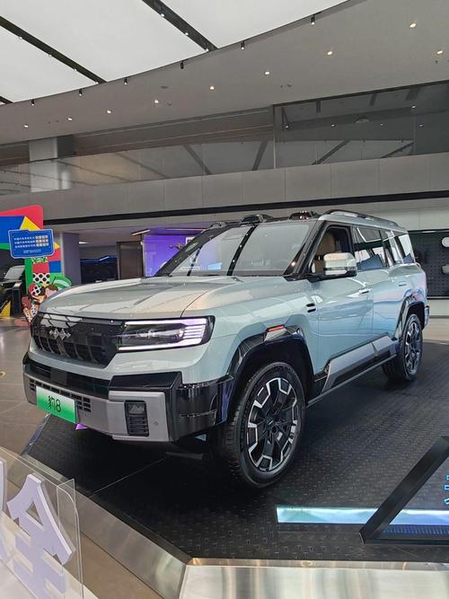 东莞54比亚迪方程豹硬派越野的爆款，英菲尼迪35周年与你共成长
